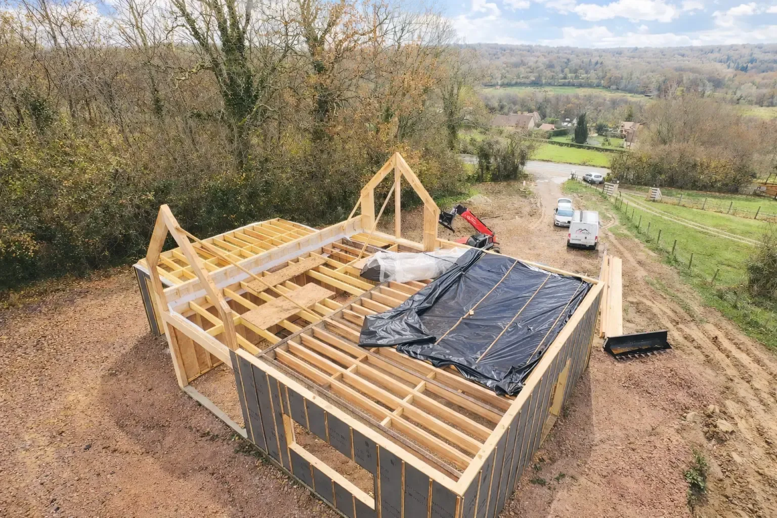 Chantier de construction à ossature bois à Honfleur par Morel Construction
